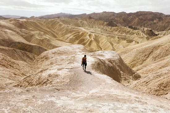 1 randonnière dans la Vallée de la Mort (2016)