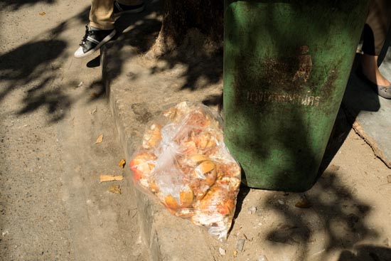 Des détritus contre la poubelle / Thaïlande (2020)