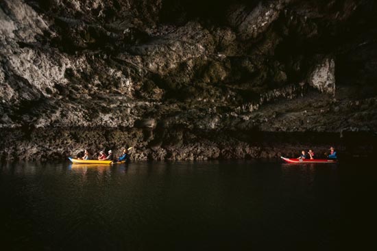 1 canoë jaune et 1 canoë rouge / Thaïlande (2020)