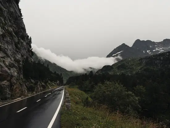 Route mouillée / Suisse (Été 2024)