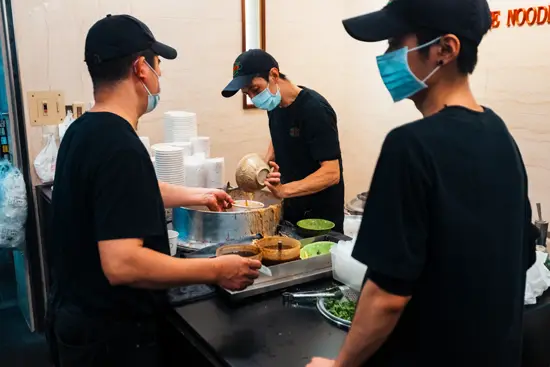 Three Noodles Guys en noir / Taïwan (2024)