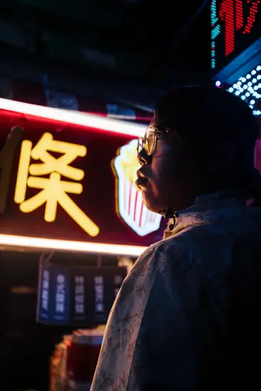 Enseigne lumineuse et lunettes / Taïwan (2024)