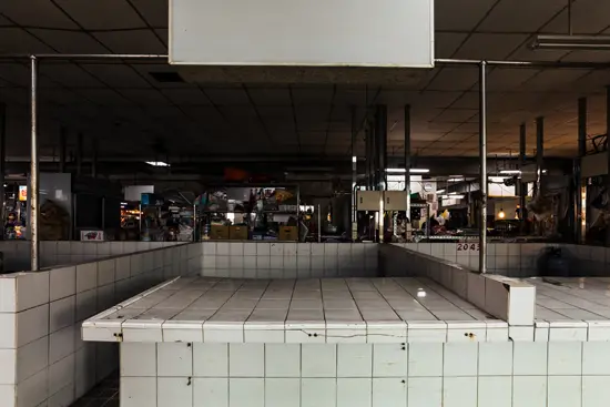 Étal de marché vide I / Taïwan (2024)