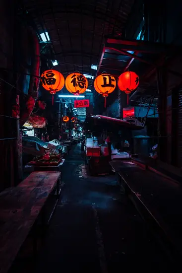 Marché de jour, ambiance de nuit / Taïwan (2024)