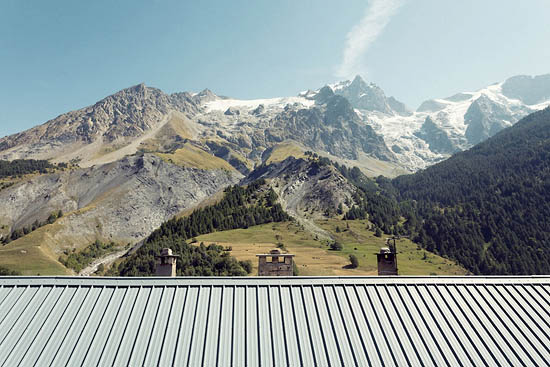 Toit à la montagne (2015)