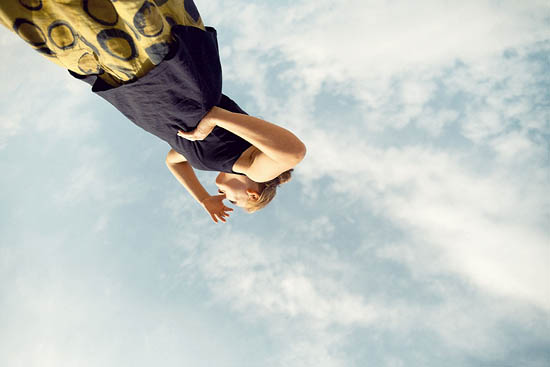 Allongé dans l'herbe... (2015)