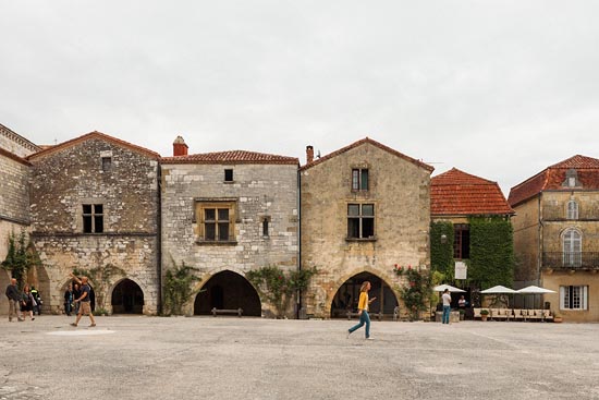 Ce qu'il se passe à Monpazier / France (2017)