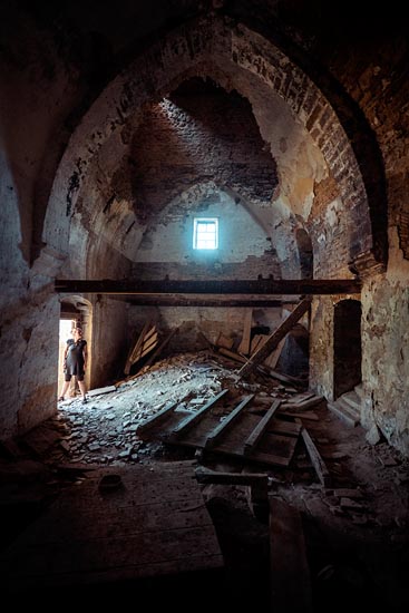 Iglesia abandonado de Escó / Espagne (2017)