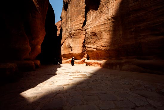 Dame dans la lumière à Petra / Jordanie (2019)