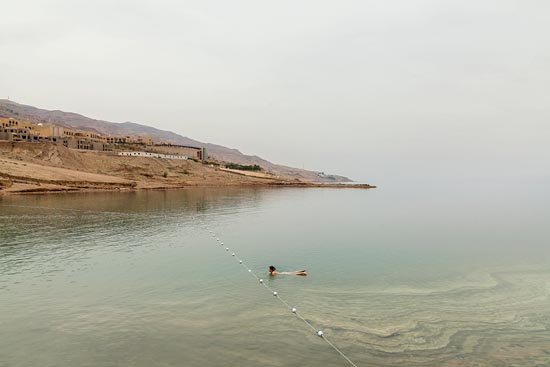 Floating girl / Jordanie (2019)