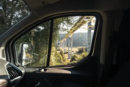 Le viaduc de Monestier, par la fenêtre / France (2025)