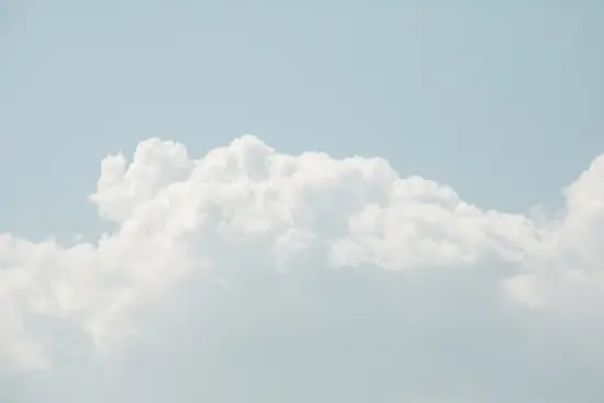 Nuages de ciel / France (2025)