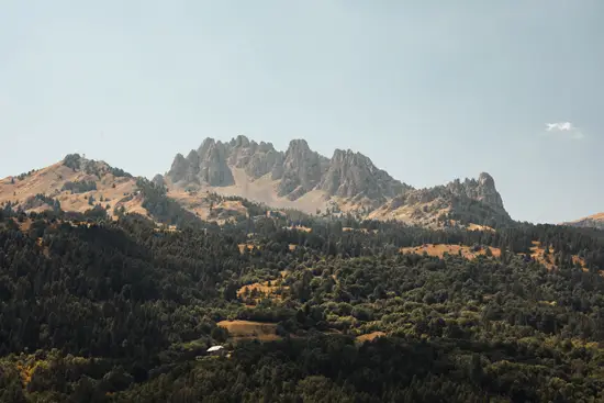 Les montagnes prés de Chorges / France (2025)