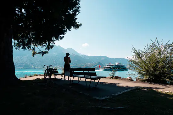 Au bord du lac de Brienz / Suisse - Été (2026)