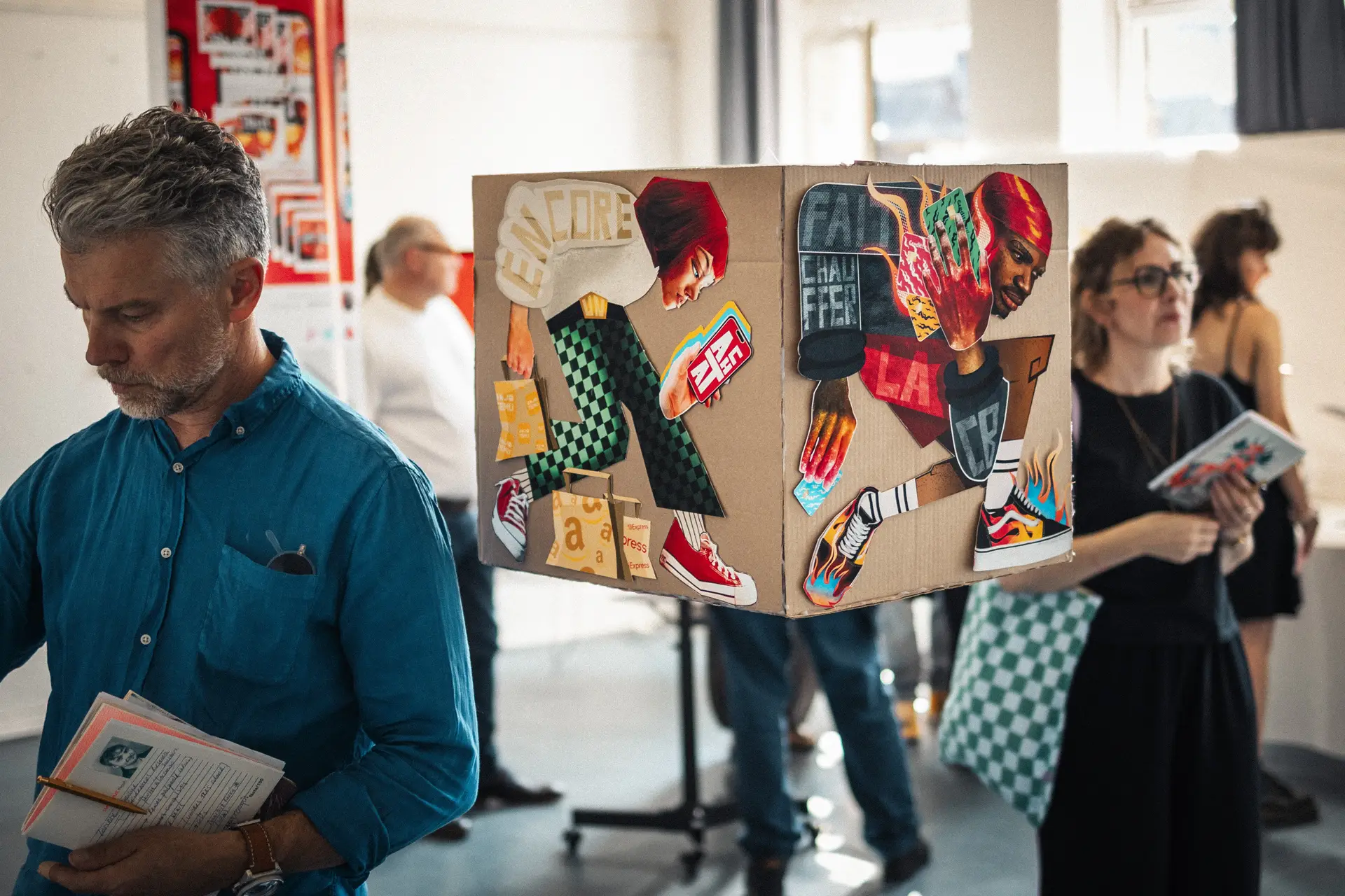 Noah SMAGHUE / Addictions et zombis contemporains