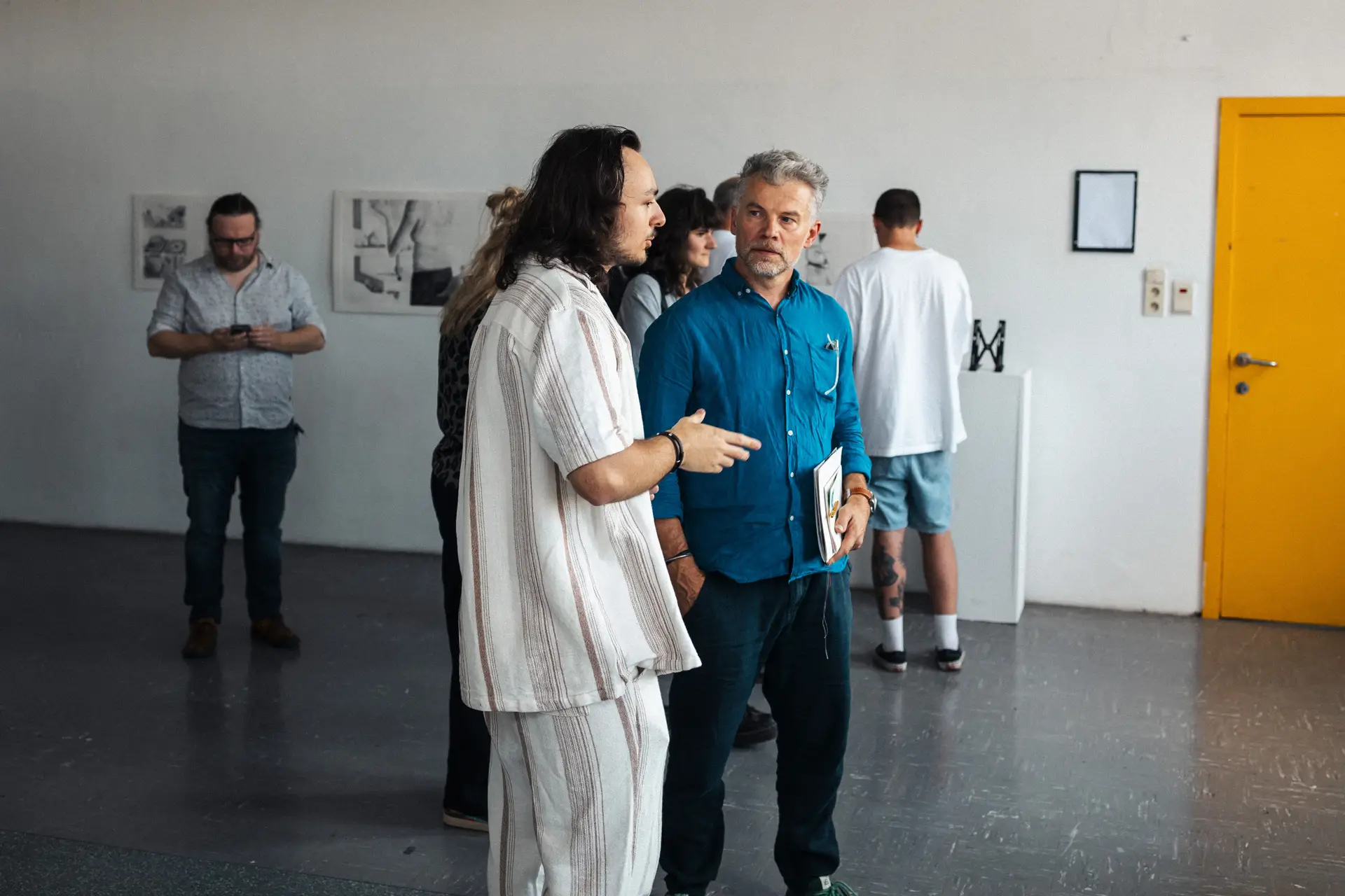 Mattéo HELLIN / Écho du silence, solitude urbaine