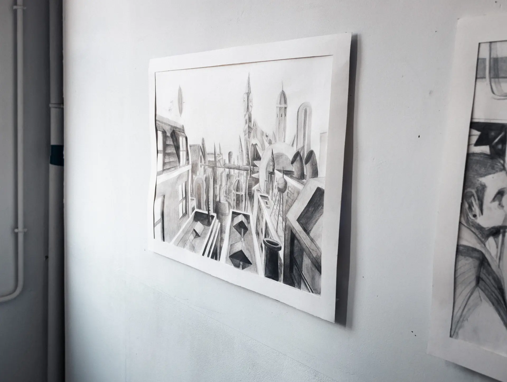 Mattéo HELLIN / Écho du silence, solitude urbaine