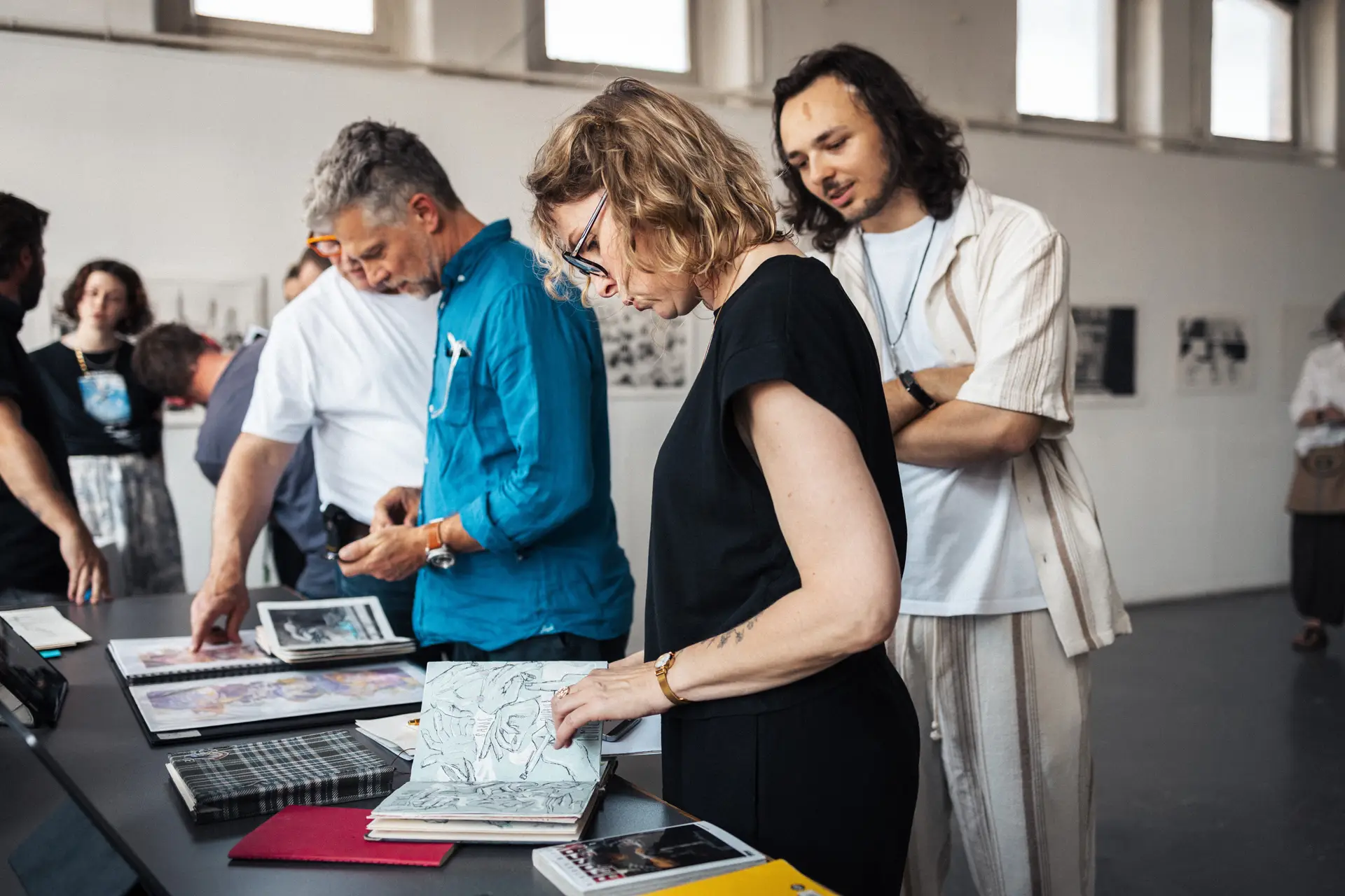 Mattéo HELLIN / Écho du silence, solitude urbaine